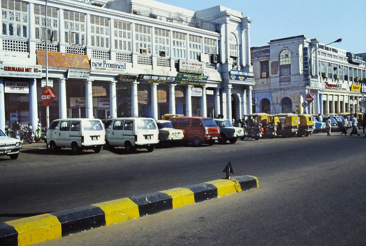 Prime Ground-Floor Retail Shop, Connaught Place